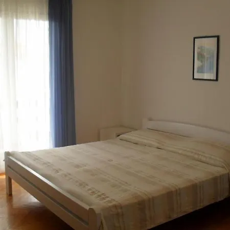 Krstina Lejlighed *